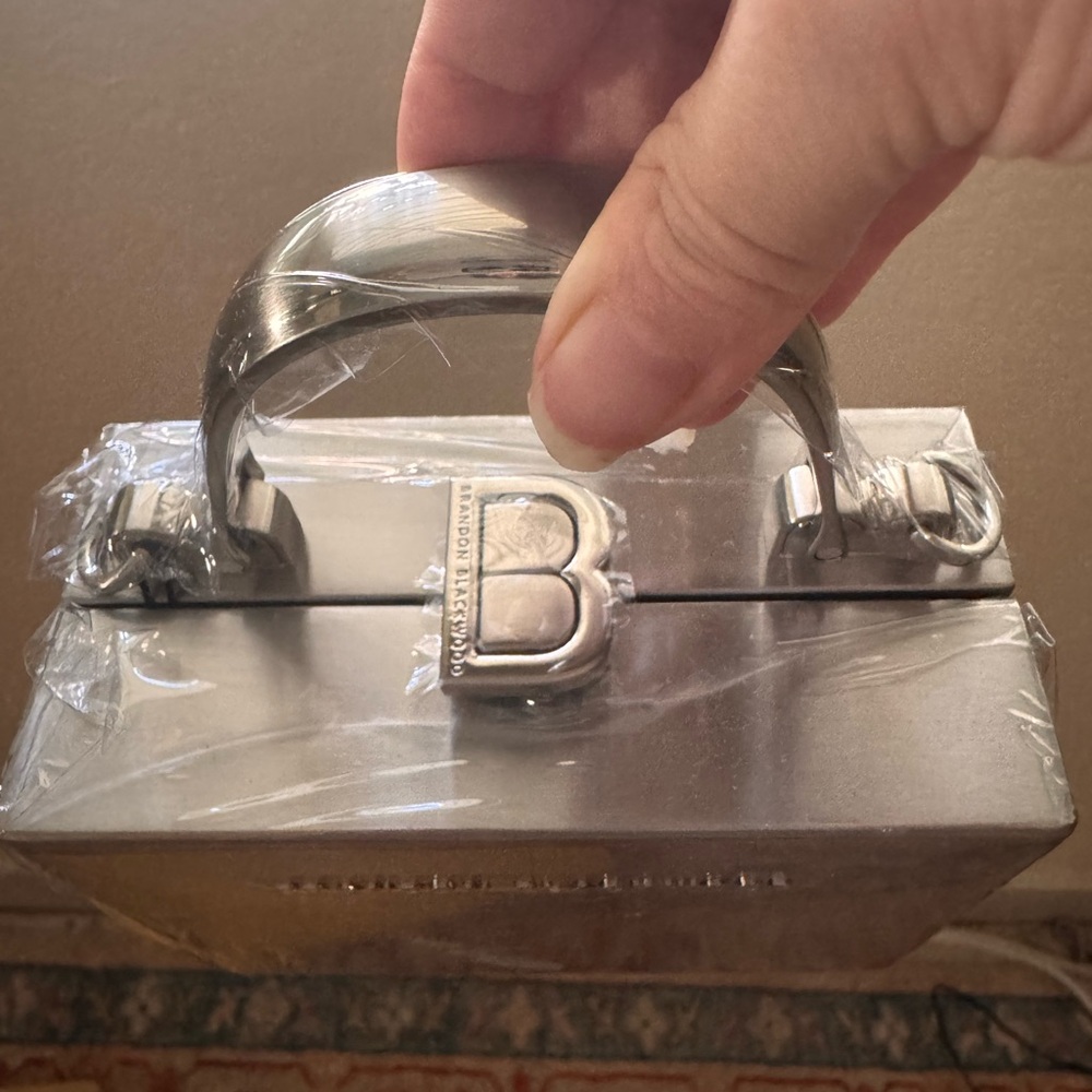 Brandon Blackwood metal mini trunk (Silver/steel)